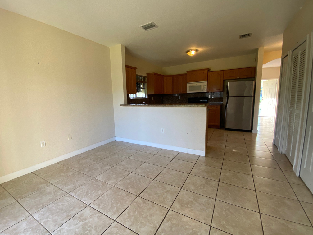 1510 NW 73rd St, Miami, FL 33147