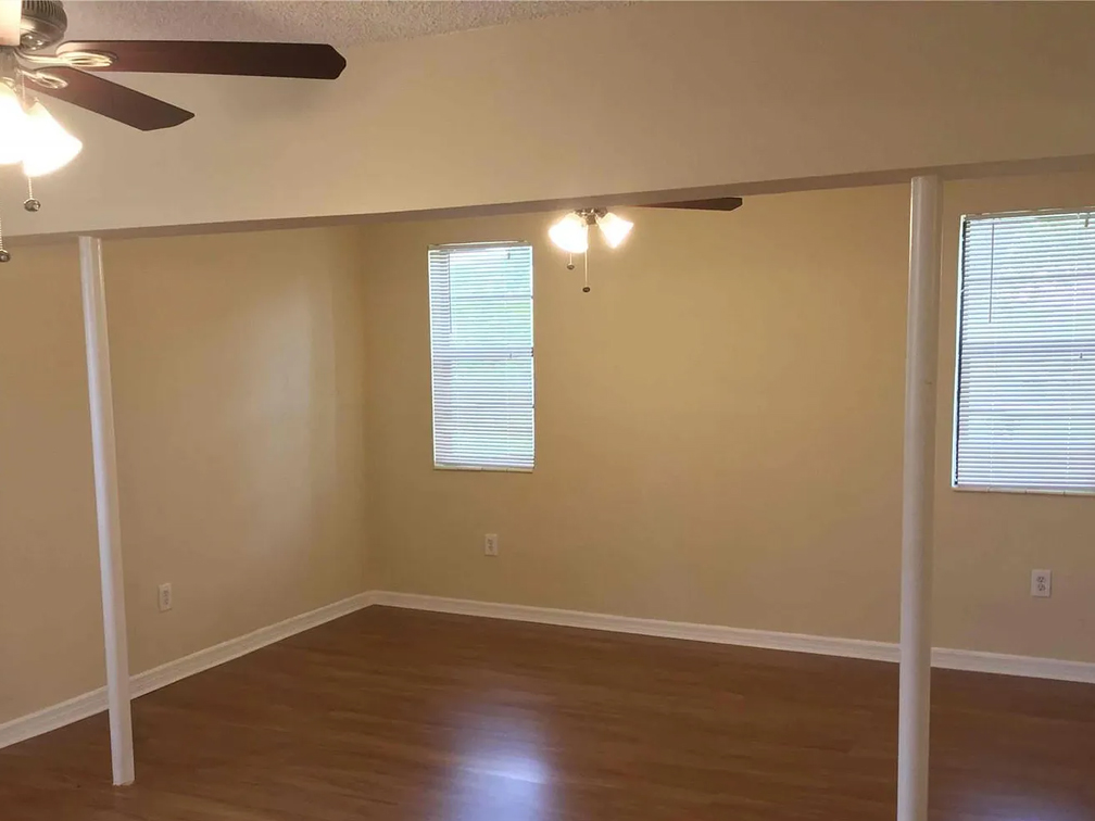 1955 NW 193rd Ter, Miami Gardens, FL 33056