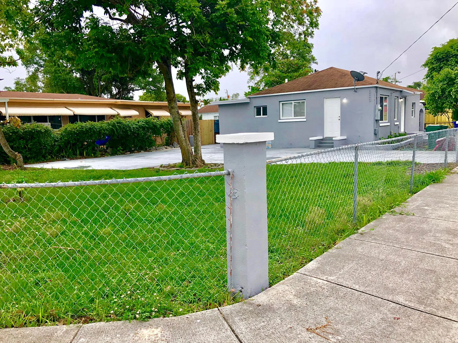 3725 NW 15th Ave, Miami, FL 33142