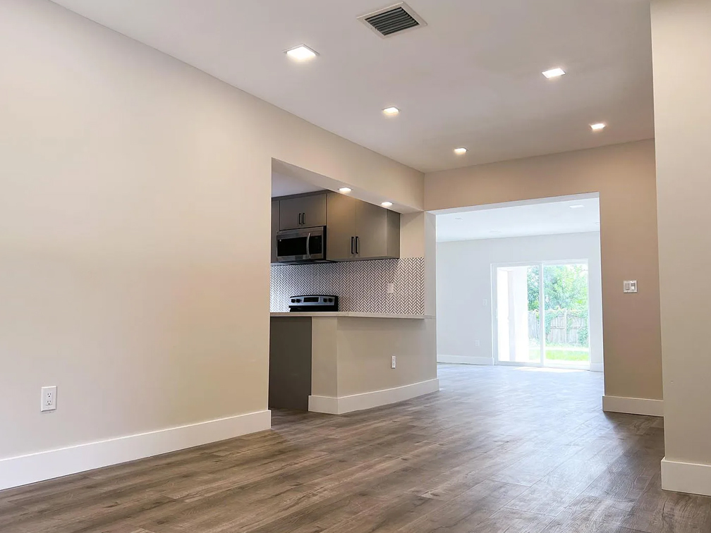 529 NW 8th Ave, Homestead, FL 33030 