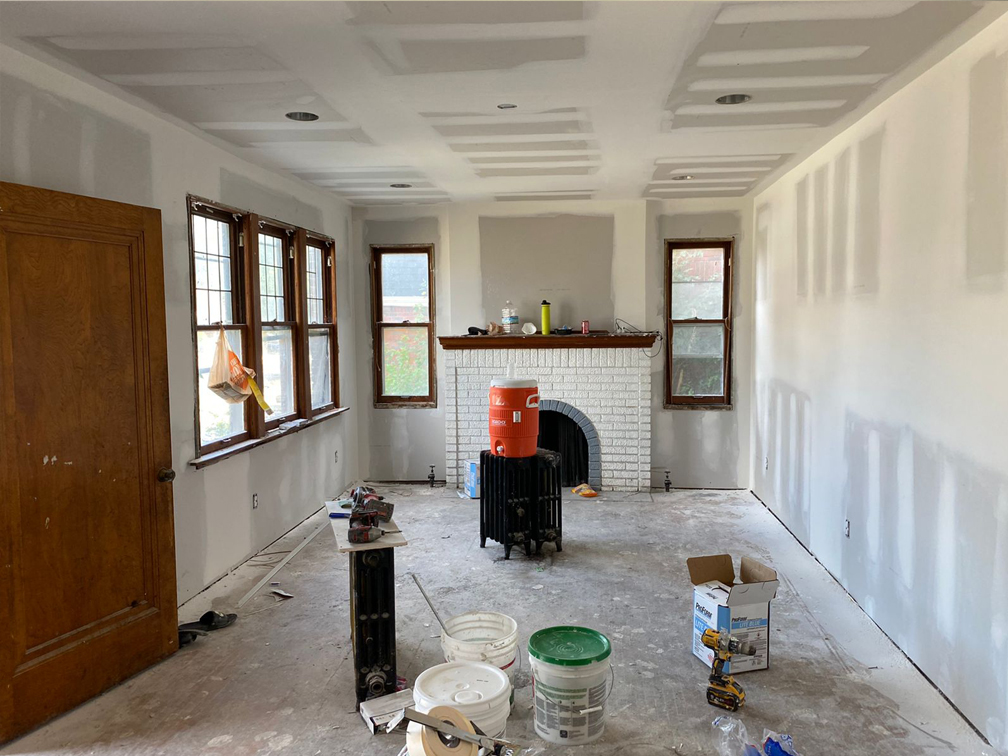 5959 Three Mile Dr, Detroit, MI 48224